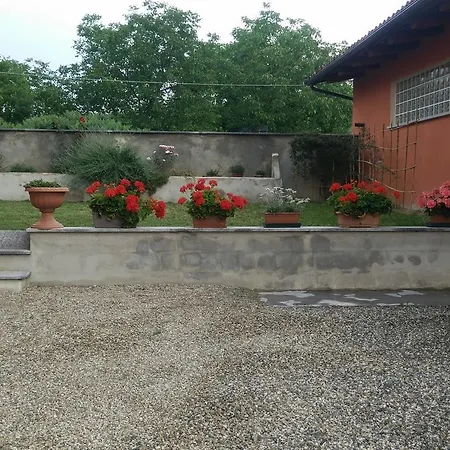 Gasthuis Affittacamere Cascina Monastero Neive