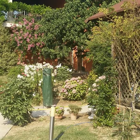 Guest house Affittacamere Cascina Monastero